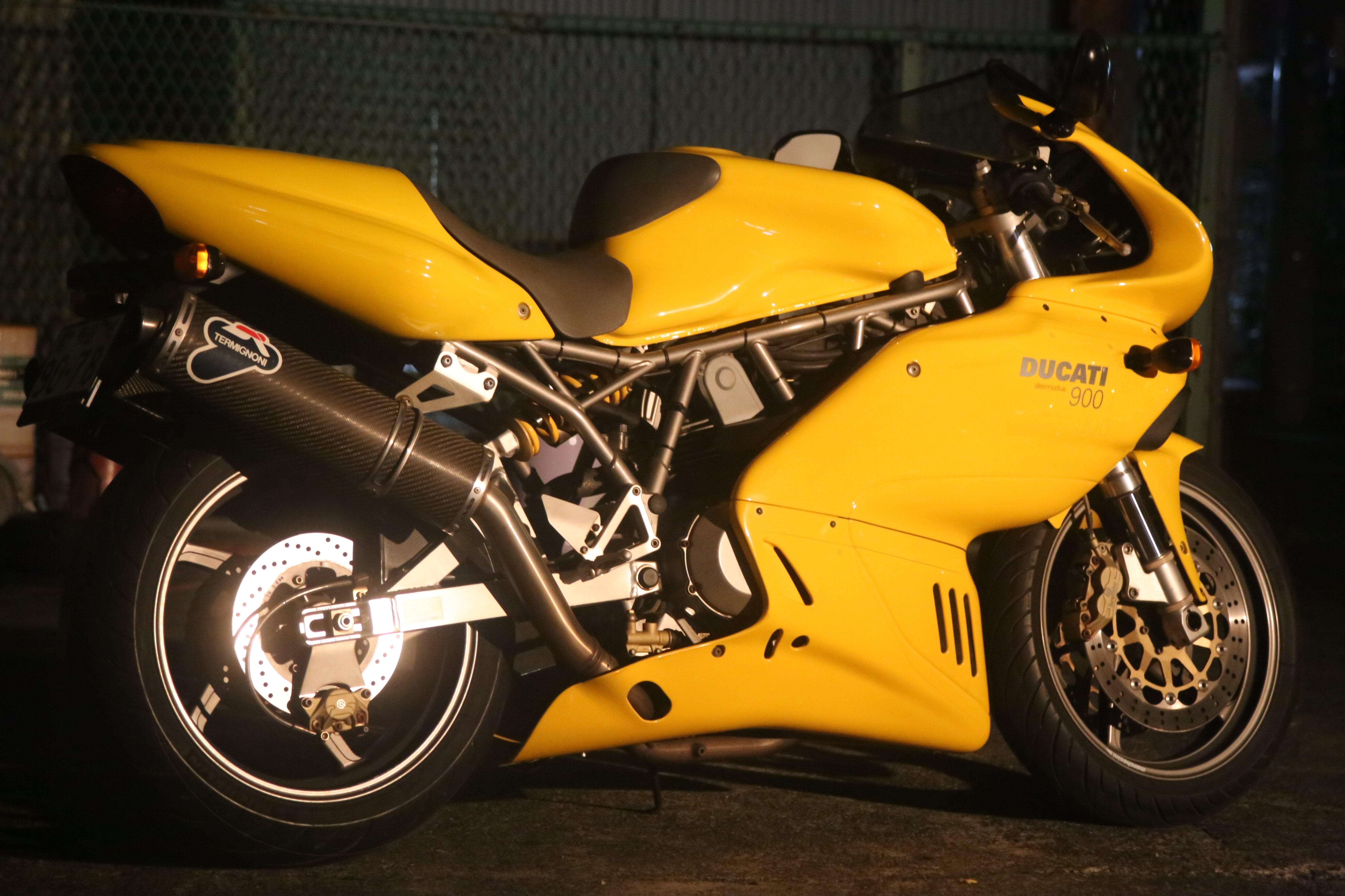 Ducati SS900